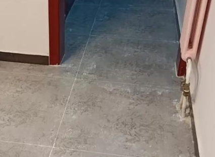 白玉瓷砖空鼓维修公司分享下白玉地砖空鼓了怎么办